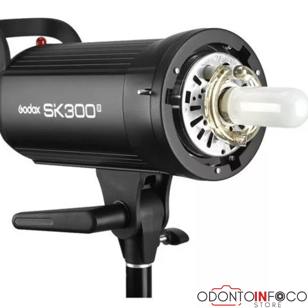 FLASH PARA ESTÚDIO SK-300 II CAPAC. 300W ORIGINAL GODOX - NÃO É BIVOLT. (GARANTIA ESTENDIDA DE 1 ANO)