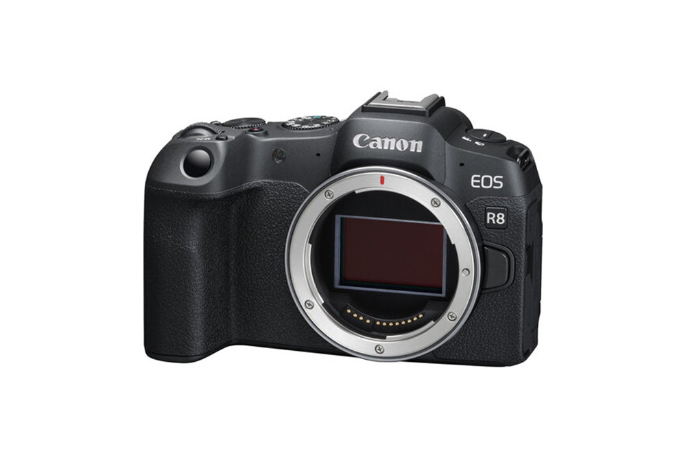 KIT CÂMERA CANON EOS R8  + CARD DE MEMÓRIA  + ADAP. LENTE CANON EF/EF-S PARA RF + MOCHILA ( GARANT. DE FÁBRICA ).